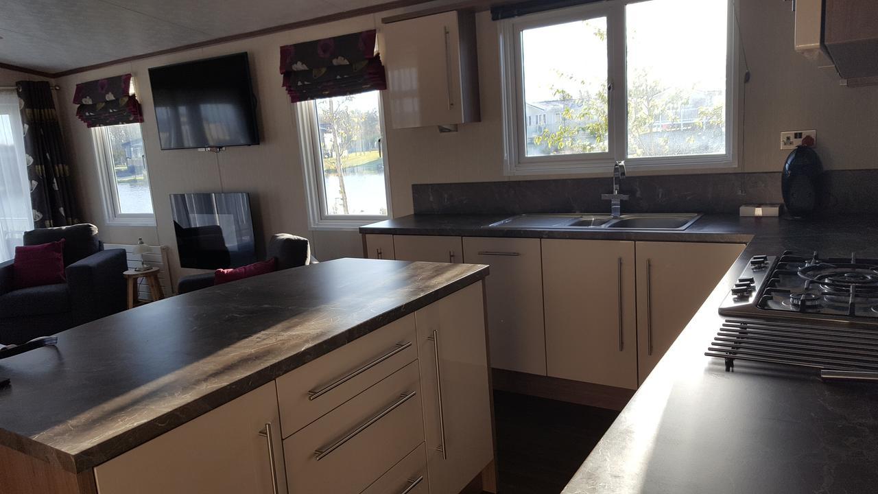 Luxury Lodge At Haggerston Castle Beal Kültér fotó